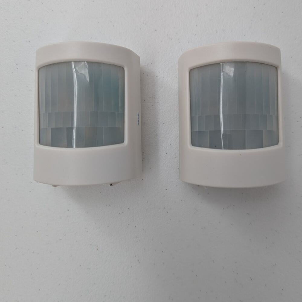 Simplisafe Motion Sensors MS1000 Home Security 1st Original Generation Lot of 2